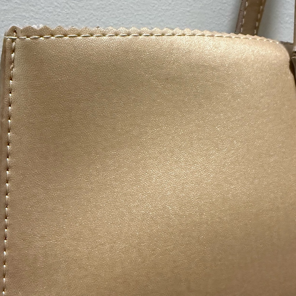Neiman Marcus Gold Tote with Cut-Out Design - Picture 12 of 16